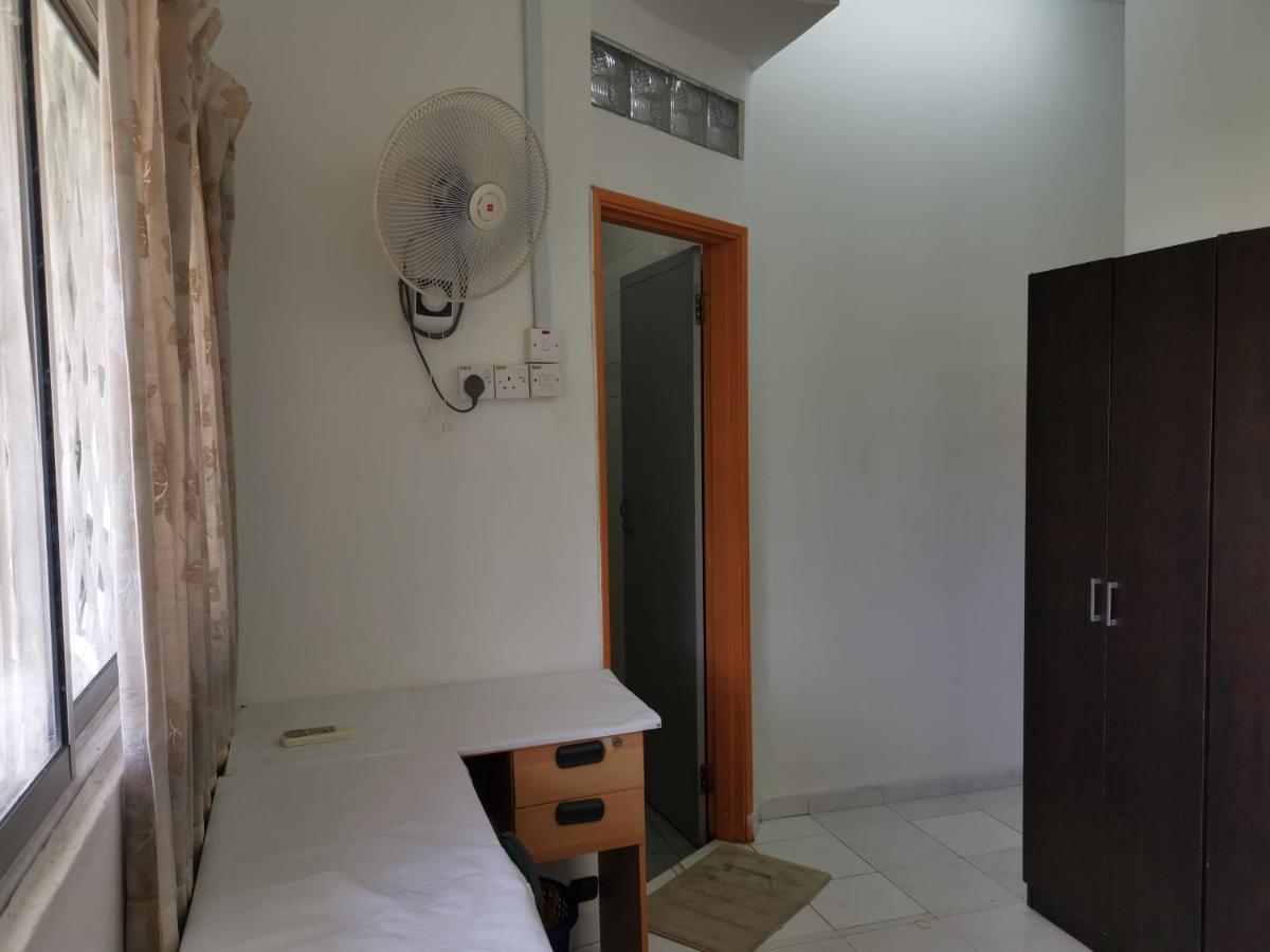 My Place Apartment Subang Jaya Esterno foto