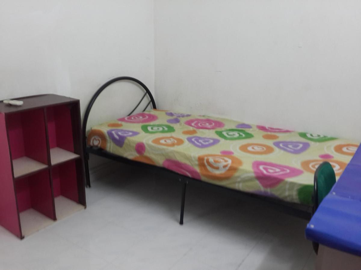 My Place Apartment Subang Jaya Esterno foto