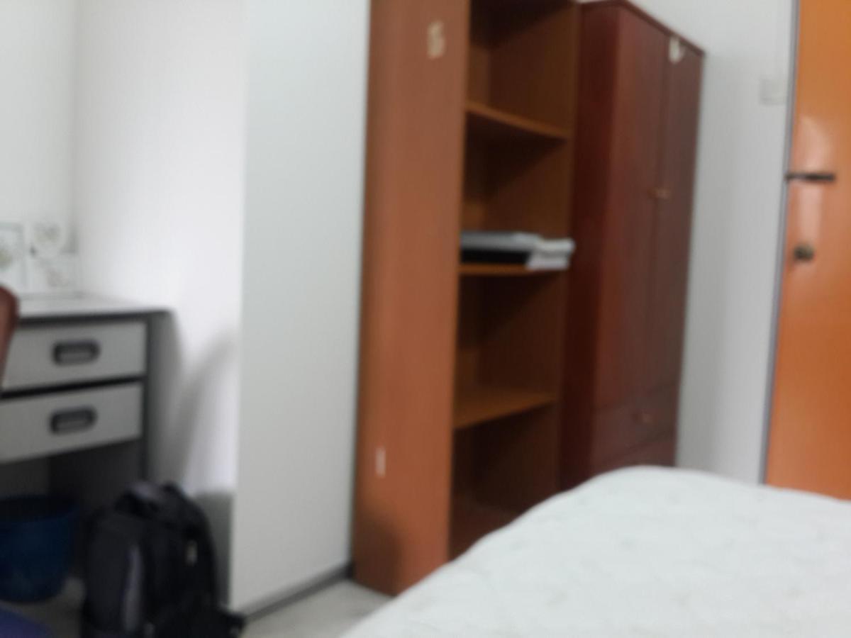 My Place Apartment Subang Jaya Esterno foto
