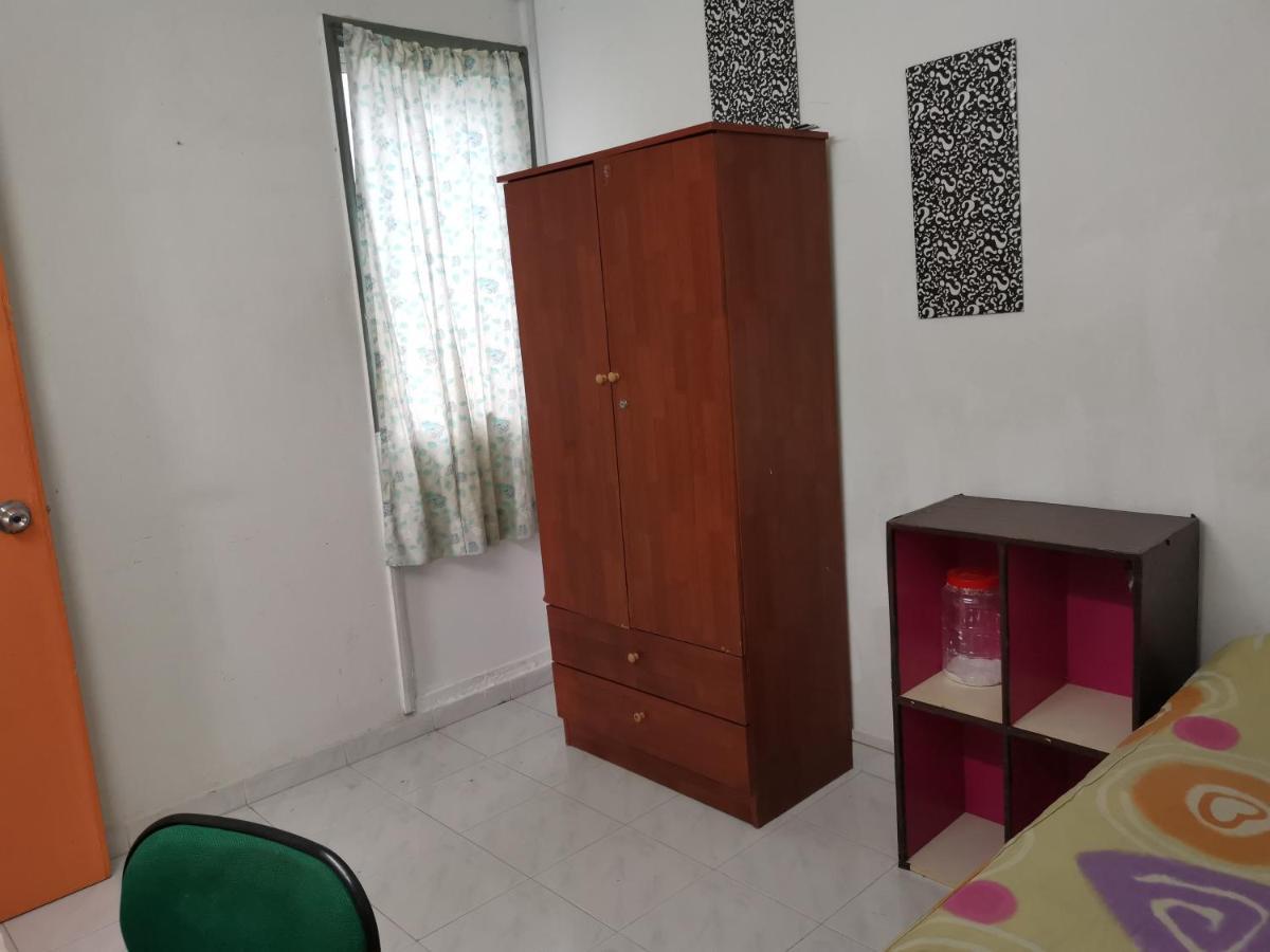 My Place Apartment Subang Jaya Esterno foto
