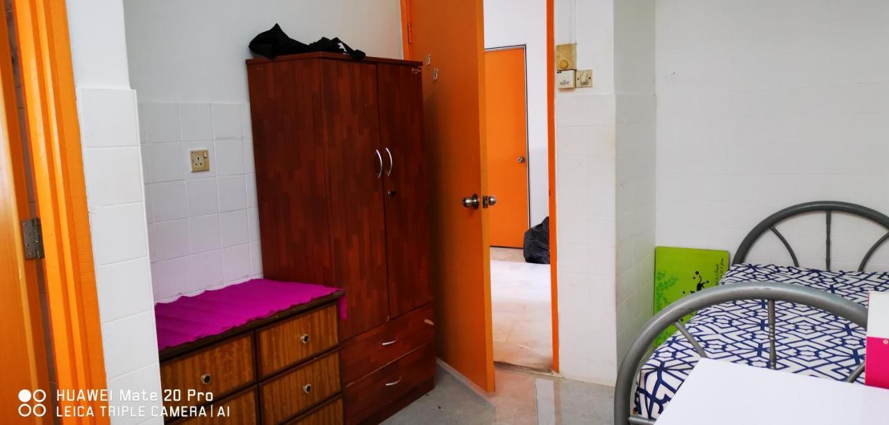 My Place Apartment Subang Jaya Esterno foto