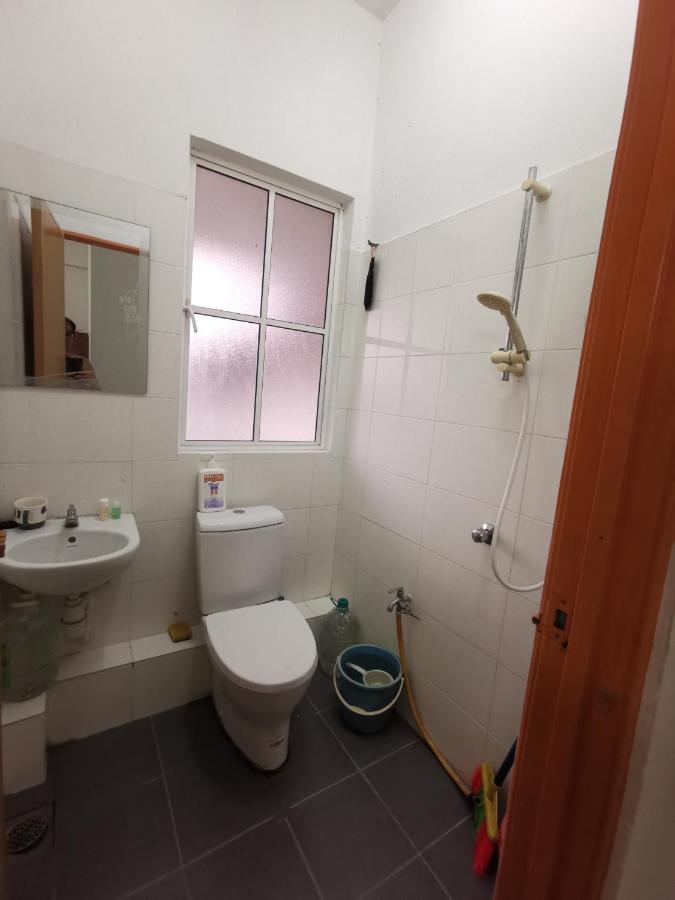 My Place Apartment Subang Jaya Esterno foto